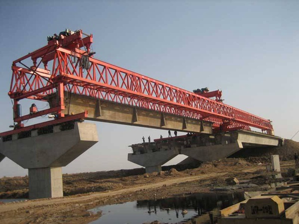 公路架橋機(jī)